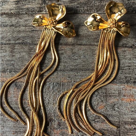 NEW Floral Fringe Earrings - Picture 2 of 14